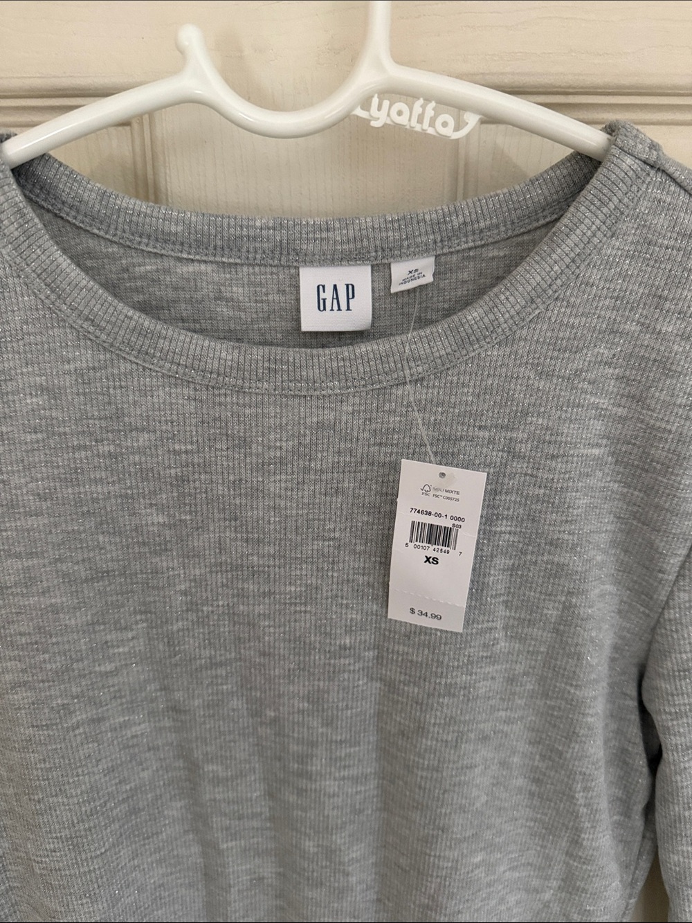 GAP Heather Gray Ribbed Long Sleeve Tee